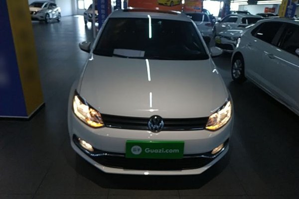Volkswagen Polo 2018, 32100 км, за 9484 USD