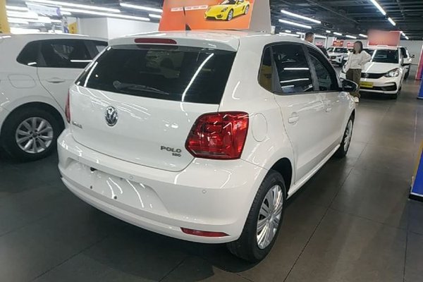 Volkswagen Polo 2018, 32100 км, за 9484 USD - фото 6