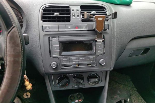Volkswagen Polo 2018, 51900 км, за 5275 USD - фото 14