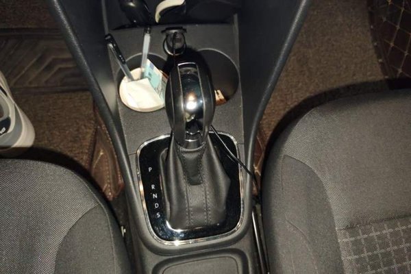 Volkswagen Polo 2018, 74200 км, за 7543 USD - фото 11