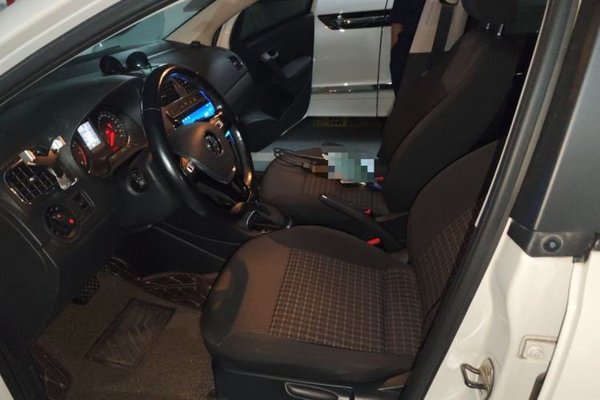 Volkswagen Polo 2018, 74200 км, за 7543 USD - фото 12