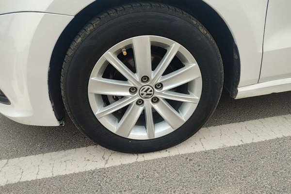 Volkswagen Polo 2018, 84400 км, за 7442 USD - фото 8