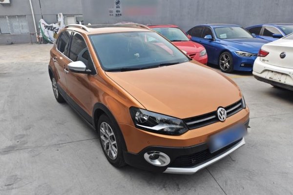 Volkswagen Polo 2018, 44800 км, за 7737 USD