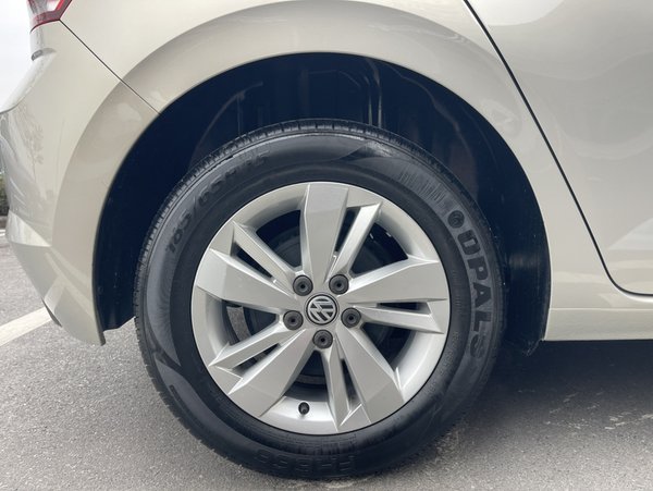 Volkswagen Polo 2019, 80200 км, за 8407 USD - фото 9