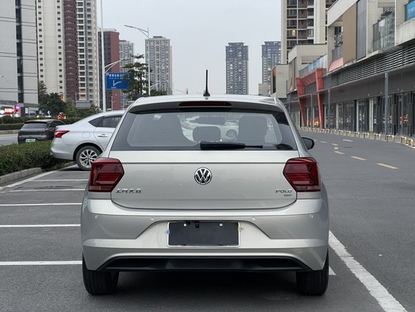 Volkswagen Polo 2019, 80200 км, за 8407 USD