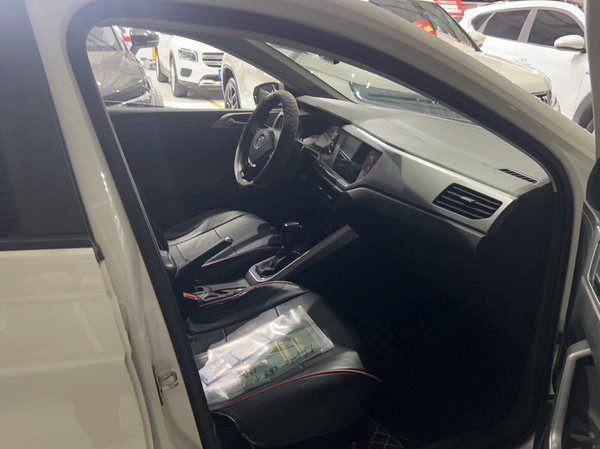 Volkswagen Polo 2019, 36000 км, за 9483 USD - фото 17