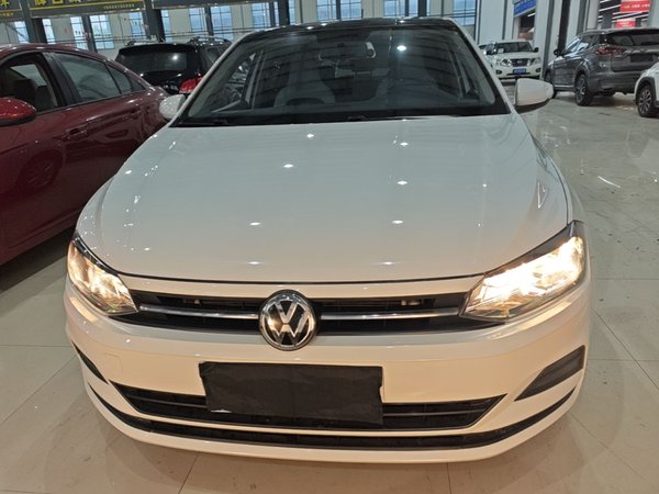 Volkswagen Polo 2019, 38700 км, за 9627 USD