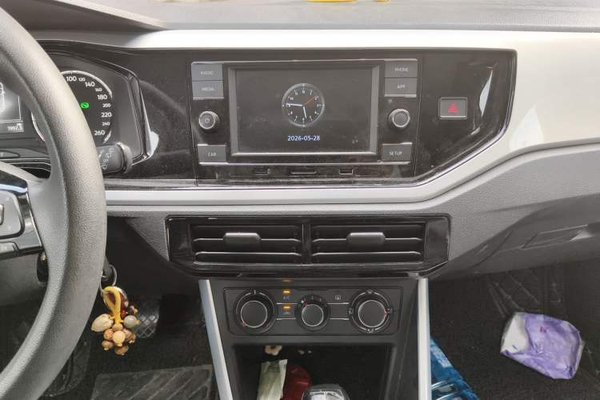 Volkswagen Polo 2019, 44400 км, за 8006 USD - фото 13