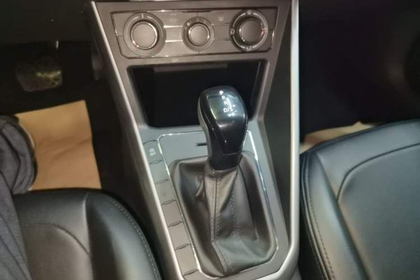 Volkswagen Polo 2019, 59000 км, за 9105 USD - фото 21