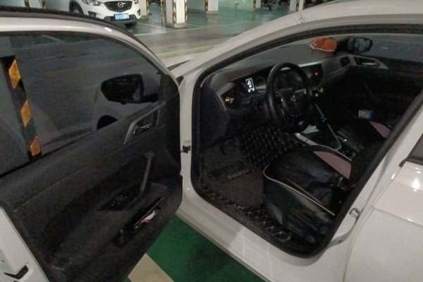 Volkswagen Polo 2019, 66400 км, за 9099 USD - фото 19