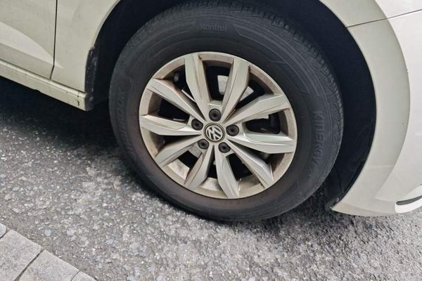 Volkswagen Polo 2019, 8400 км, за 8687 USD - фото 7