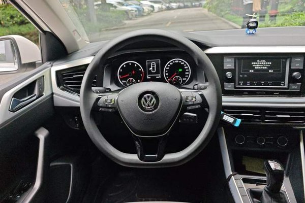 Volkswagen Polo 2019, 8400 км, за 8687 USD - фото 9