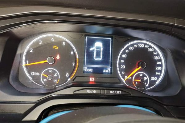 Volkswagen Polo 2019, 93500 км, за 6216 USD - фото 12