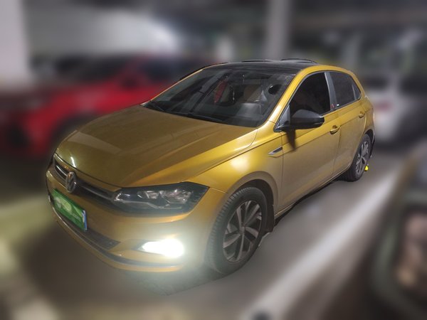 Volkswagen Polo 2019, 105000 км, за 8222 USD