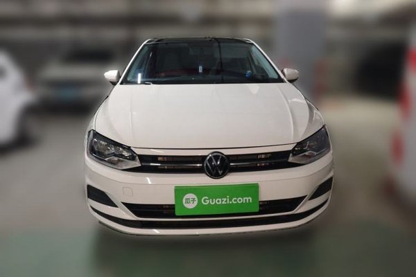 Volkswagen Polo 2021, 31700 км, за 10259 USD