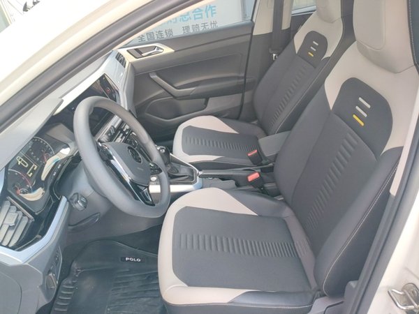 Volkswagen Polo 2021, 39400 км, за 10193 USD - фото 18