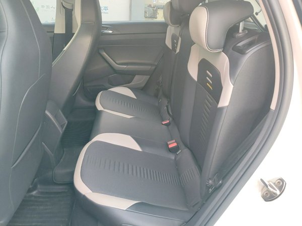 Volkswagen Polo 2021, 39400 км, за 10193 USD - фото 20
