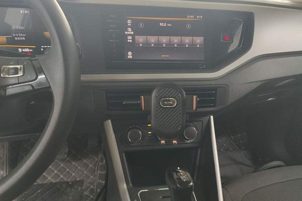 Volkswagen Polo 2023, 12800 км, за 10590 USD - фото 16