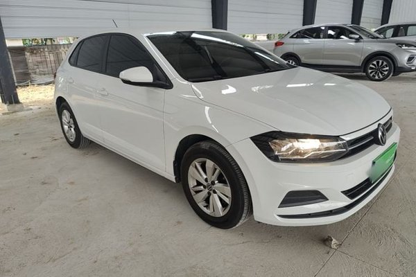 Volkswagen Polo 2023, 12800 км, за 10590 USD