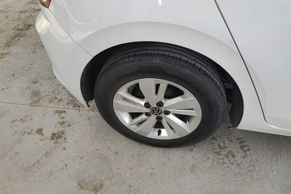 Volkswagen Polo 2023, 12800 км, за 10590 USD - фото 10