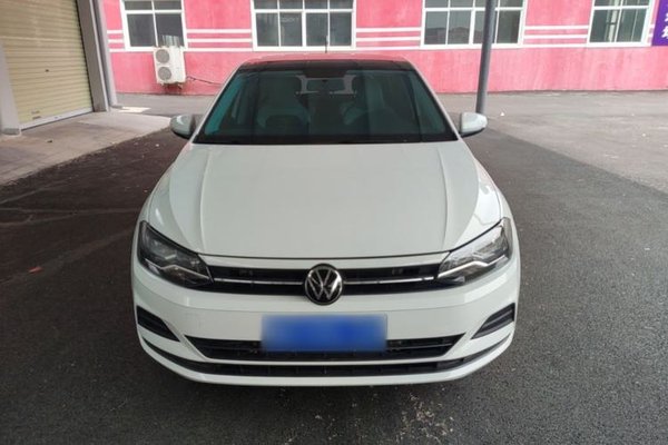 Volkswagen Polo 2023, 17100 км, за 11699 USD