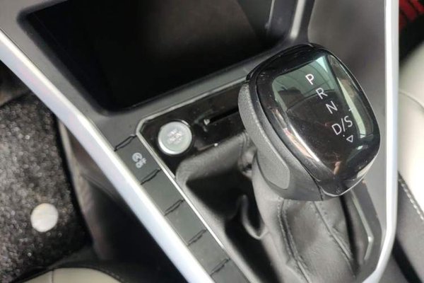 Volkswagen Polo 2023, 17100 км, за 11699 USD - фото 17