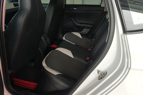 Volkswagen Polo 2023, 17100 км, за 11699 USD - фото 20