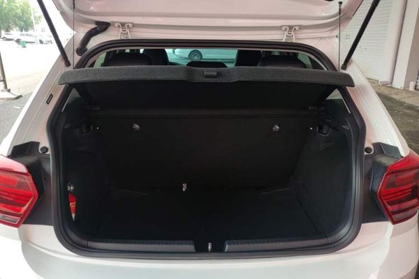 Volkswagen Polo 2023, 17100 км, за 11699 USD - фото 22