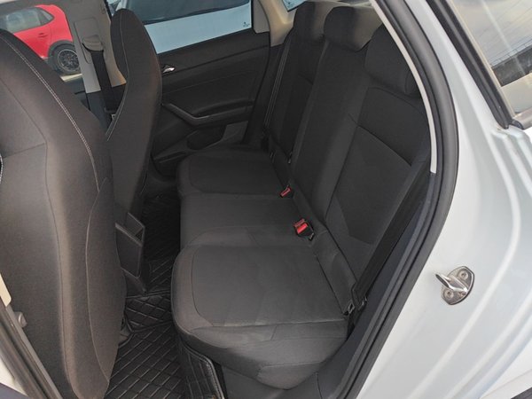 Volkswagen Polo 2023, 60000 км, за 10038 USD - фото 20