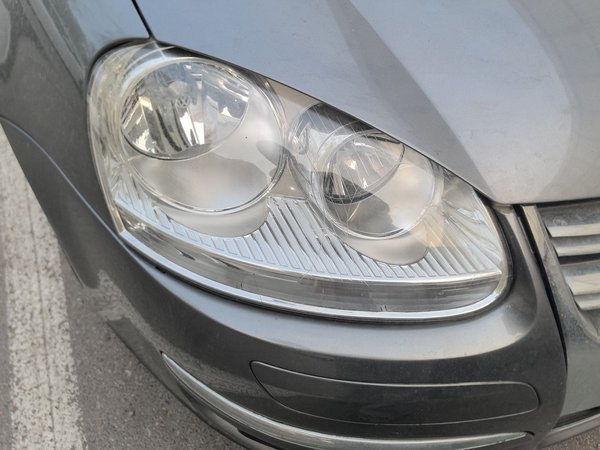 Volkswagen Sagitar 2010, 122700 км, за 2922 USD