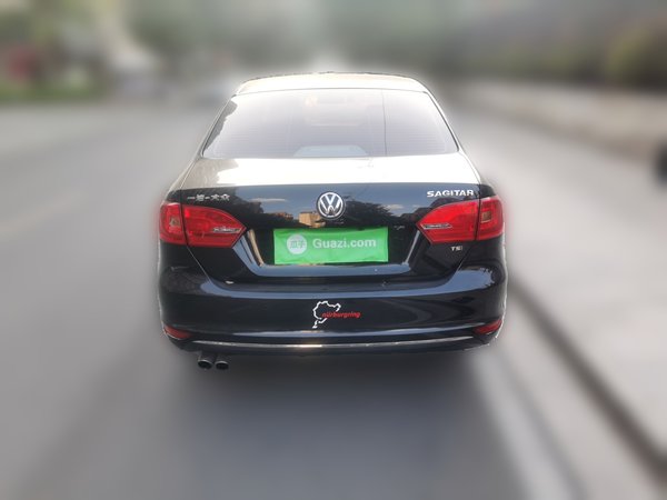 Volkswagen Sagitar · 2014 год