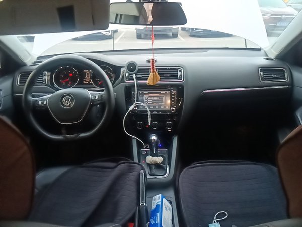 Volkswagen Sagitar 2015, 142700 км, за 6237 USD - фото 10