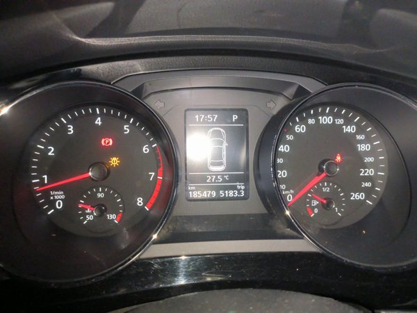 Volkswagen Sagitar 2015, 185500 км, за 5622 USD - фото 12