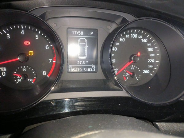 Volkswagen Sagitar 2015, 185500 км, за 5622 USD - фото 13