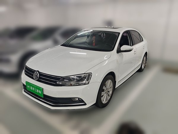 Volkswagen Sagitar · 2015 год