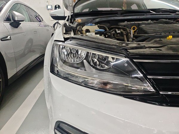 Volkswagen Sagitar 2015, 72700 км, за 6057 USD - фото 7