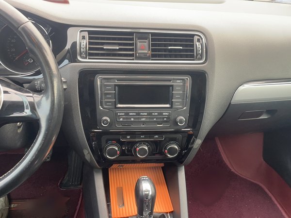 Volkswagen Sagitar 2015, 96200 км, за 8024 USD - фото 10