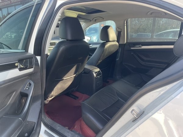 Volkswagen Sagitar 2015, 96200 км, за 8024 USD - фото 13