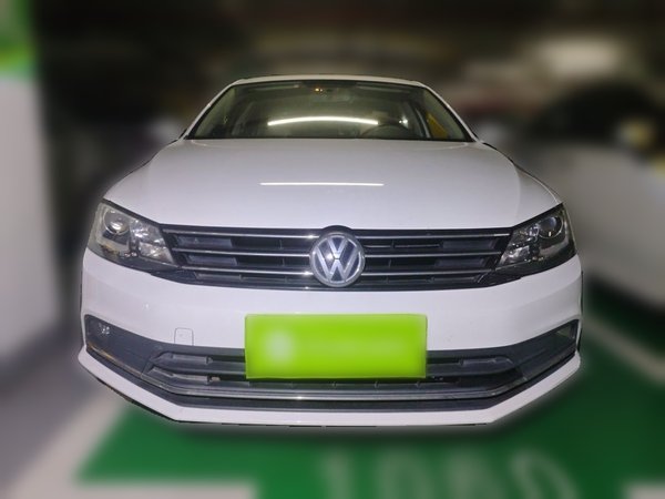 Volkswagen Sagitar 2015, 99300 км, за 6195 USD