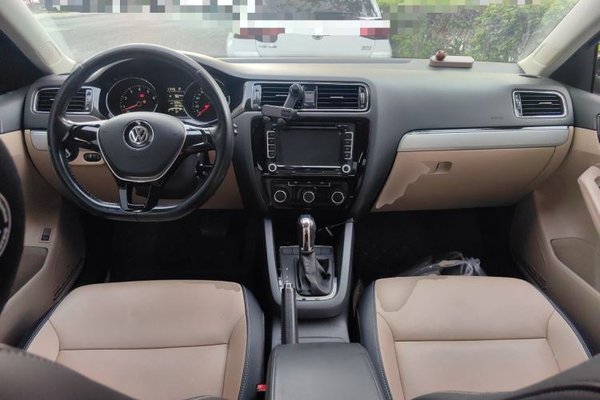 Volkswagen Sagitar 2015, 99700 км, за 5358 USD - фото 10