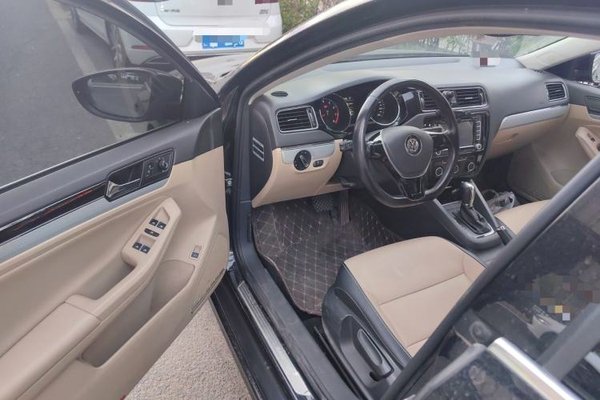 Volkswagen Sagitar 2015, 99700 км, за 5358 USD - фото 17