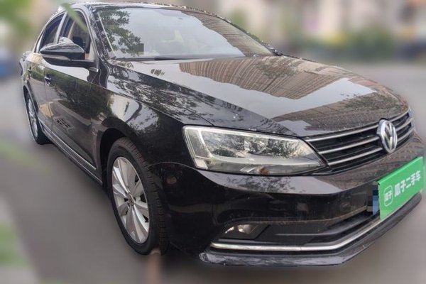 Volkswagen Sagitar 2015, 99700 км, за 5358 USD