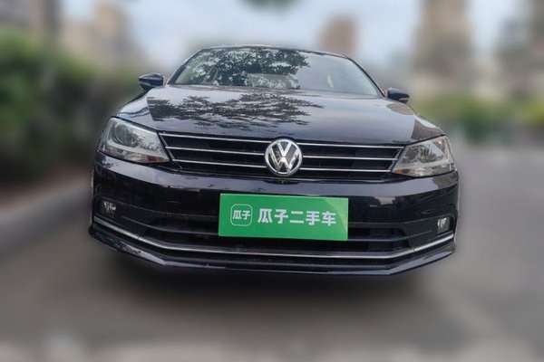 Volkswagen Sagitar 2015, 99700 км, за 5358 USD