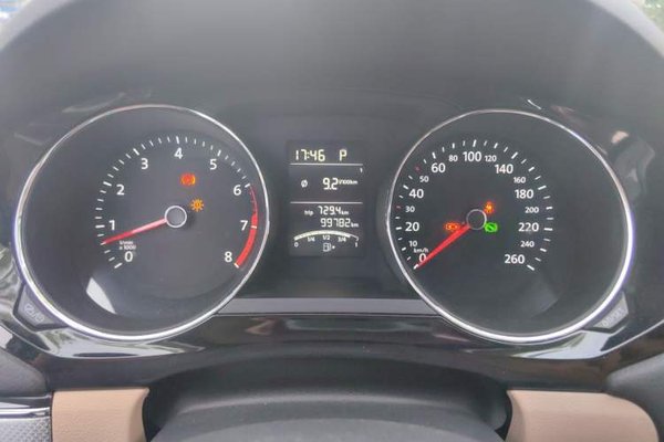 Volkswagen Sagitar 2015, 99700 км, за 5358 USD - фото 12