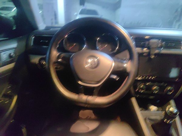 Volkswagen Sagitar 2015, 136700 км, за 4743 USD - фото 11