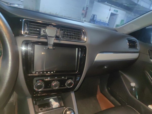 Volkswagen Sagitar 2015, 136700 км, за 4743 USD - фото 14