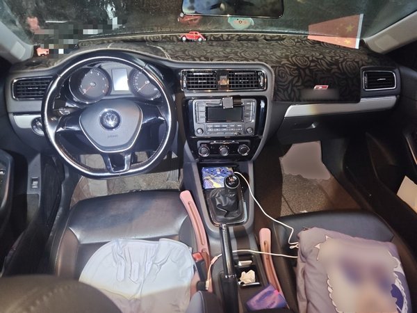 Volkswagen Sagitar 2015, 93400 км, за 4035 USD - фото 10