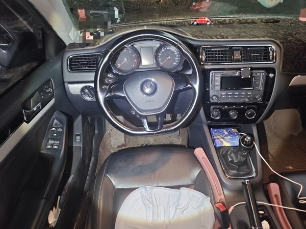 Volkswagen Sagitar 2015, 93400 км, за 4035 USD - фото 11