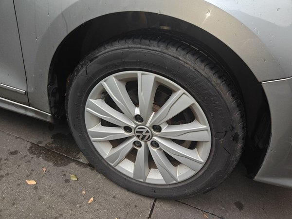 Volkswagen Sagitar 2015, 93400 км, за 4035 USD - фото 8