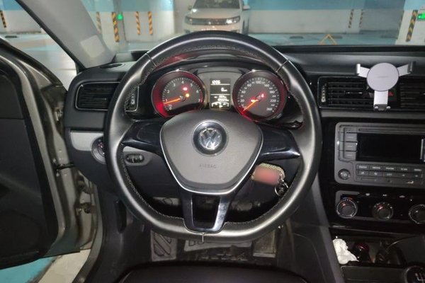 Volkswagen Sagitar 2015, 105000 км, за 5011 USD - фото 11